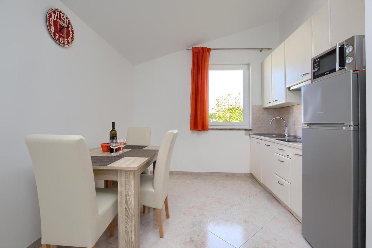 Apartments Orange מדולין מראה חיצוני תמונה