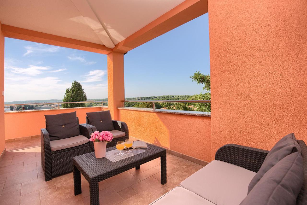 Apartments Orange מדולין מראה חיצוני תמונה