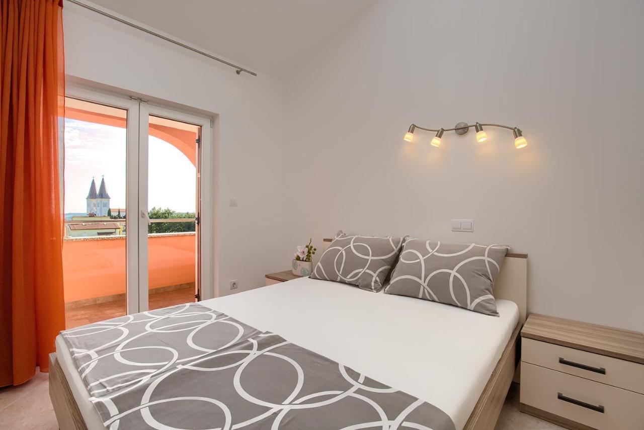 Apartments Orange מדולין מראה חיצוני תמונה