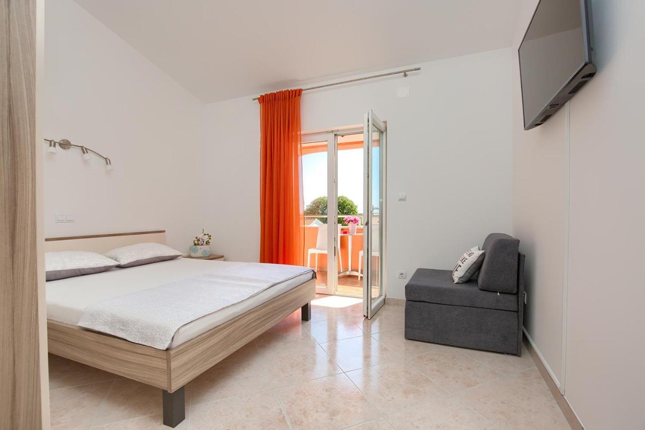 Apartments Orange מדולין מראה חיצוני תמונה