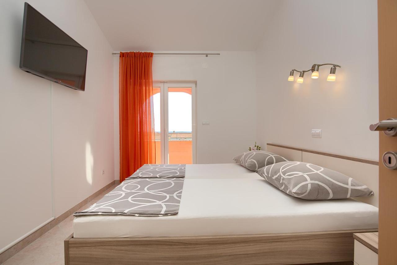 Apartments Orange מדולין מראה חיצוני תמונה