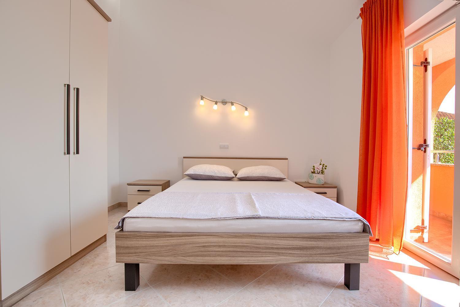 Apartments Orange מדולין מראה חיצוני תמונה