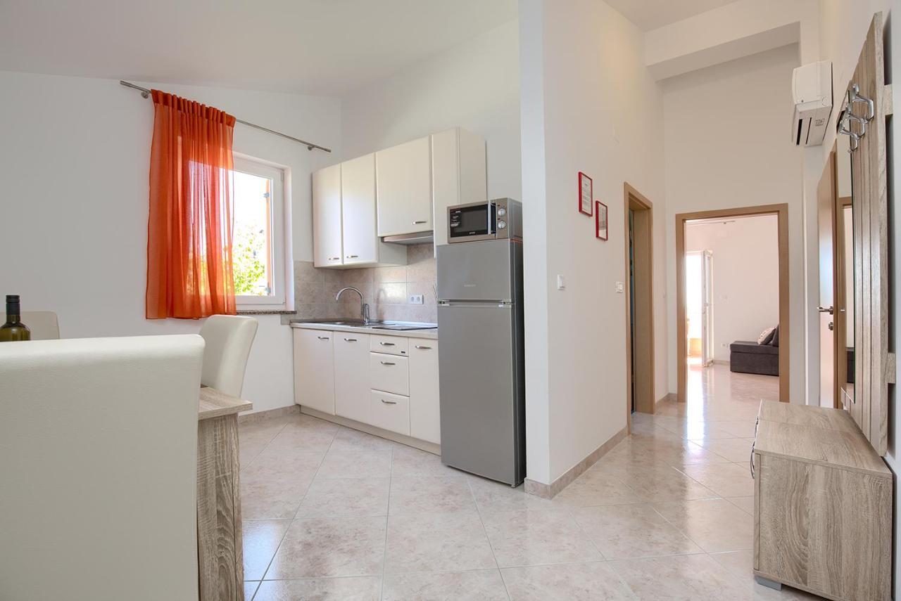 Apartments Orange מדולין מראה חיצוני תמונה