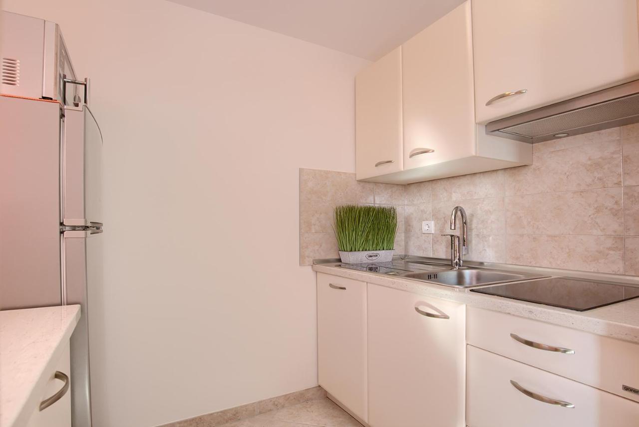 Apartments Orange מדולין מראה חיצוני תמונה