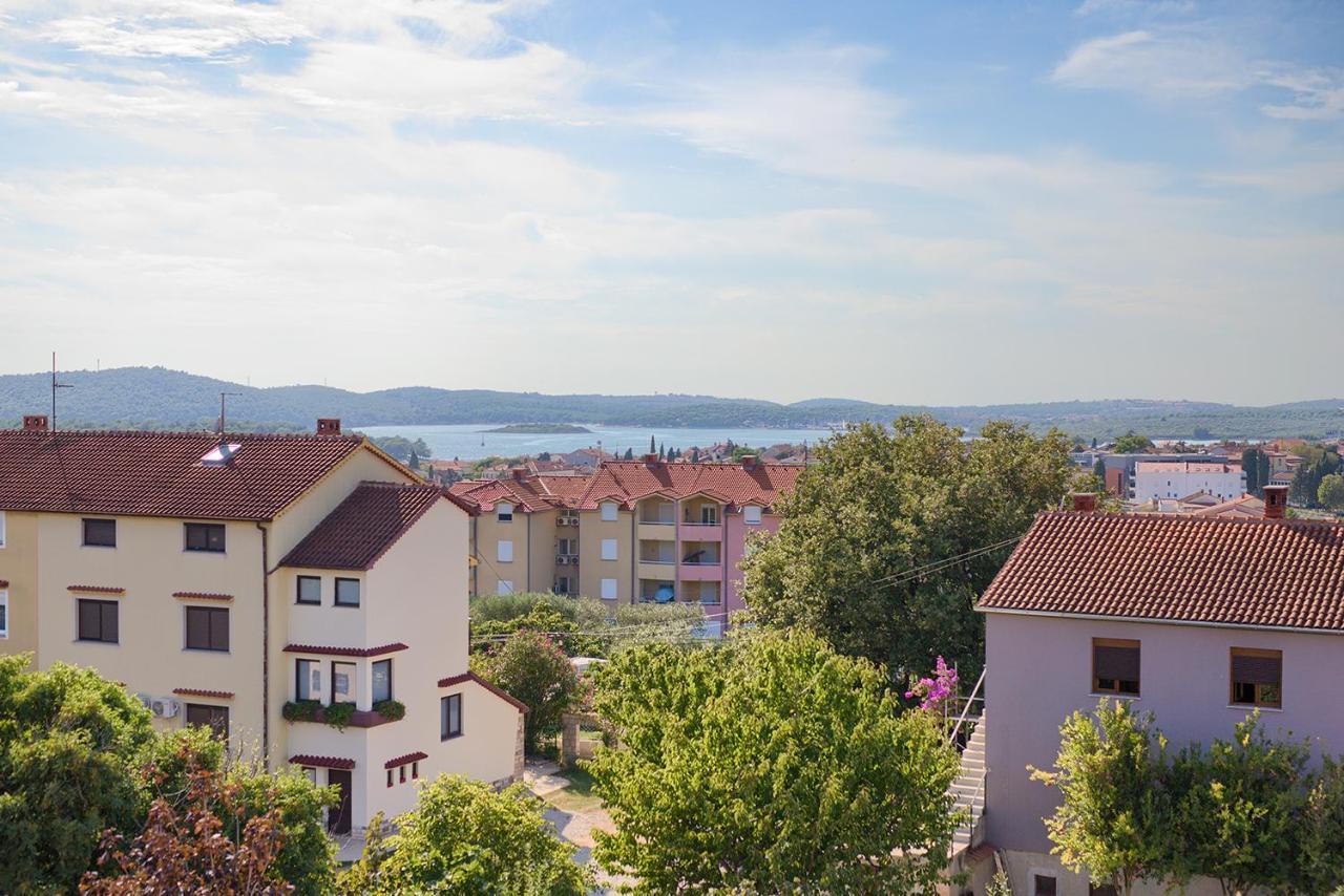 Apartments Orange מדולין מראה חיצוני תמונה
