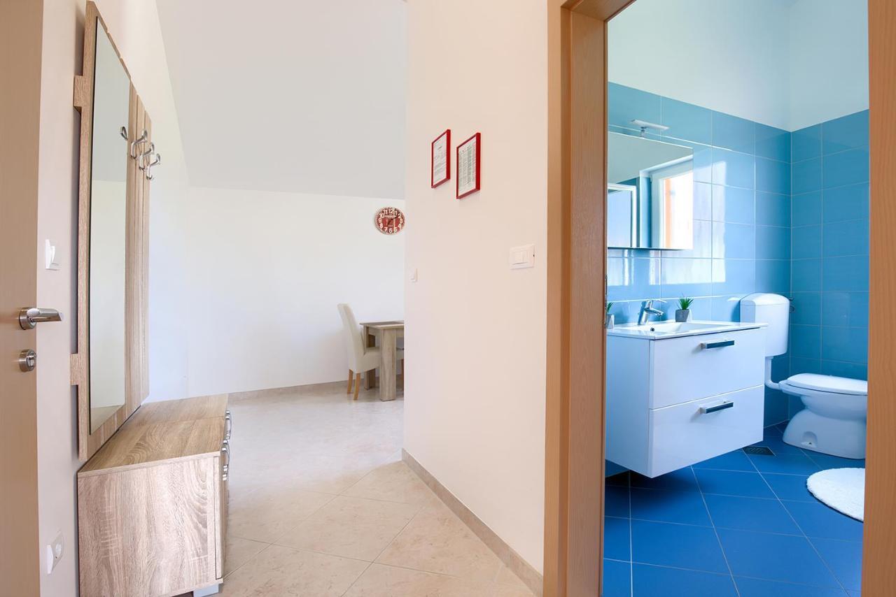 Apartments Orange מדולין מראה חיצוני תמונה